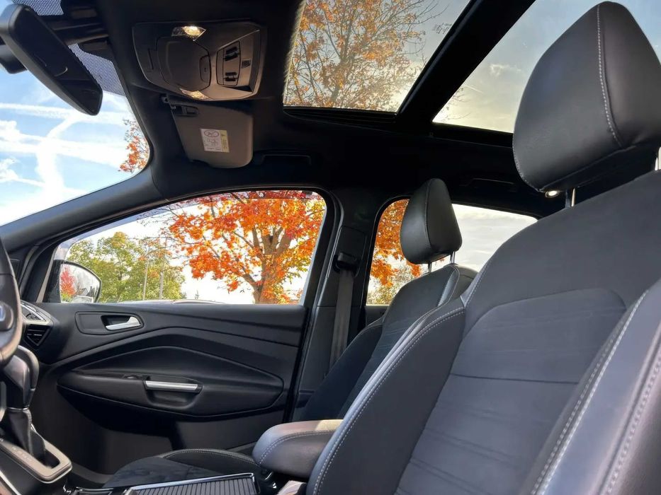 Ford Kuga ST-Line      2017