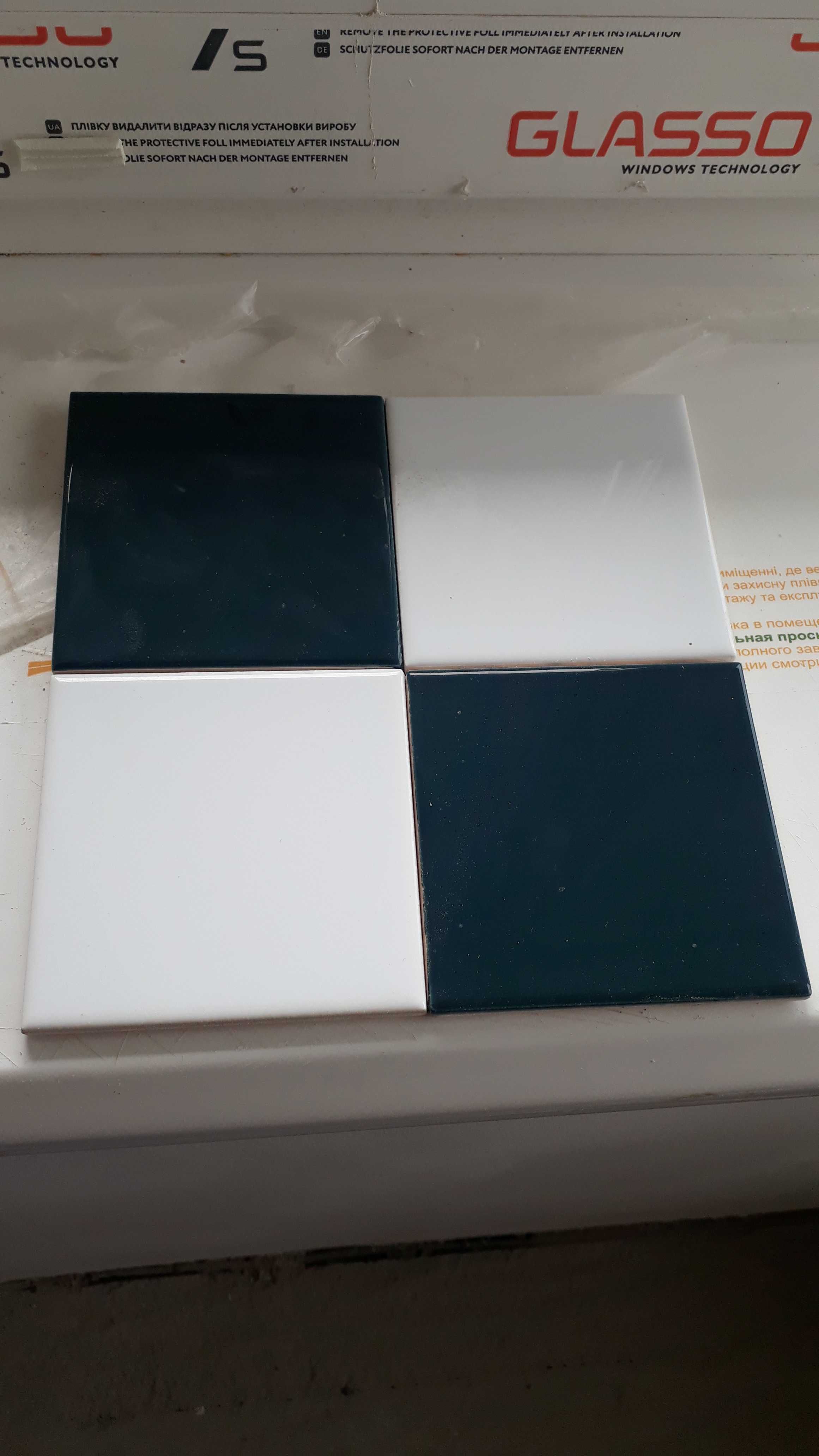 Керамічна плитка 10×10см біла і темна