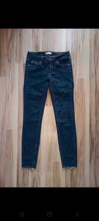 Nowe granatowe dżinsy jeansy rurki z poszarpanymi nogawkami 36 Gina T