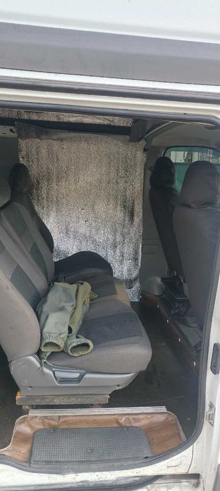 Мікроавтобус Opel Vivaro