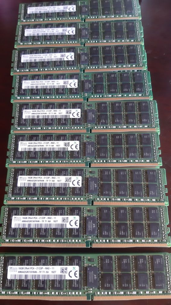 Серверна пам'ять SKhynix 2Rx4 PC4-2133P-RA0-11 HMA42GR7AFR4N-TF  T1 AA