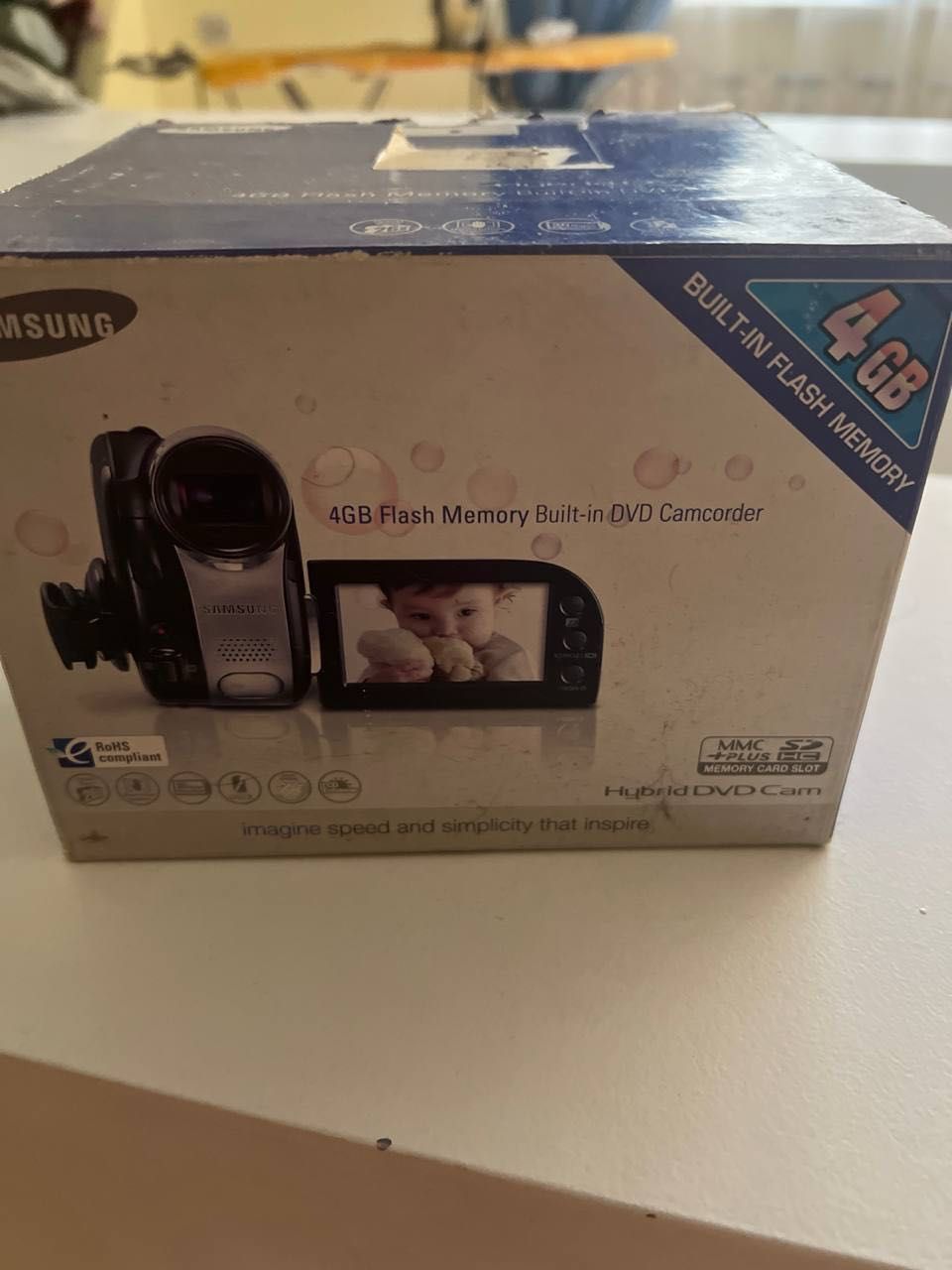 Відеокамера Samsung VP-dx10