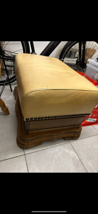 Pufa drewniana w stylu retro