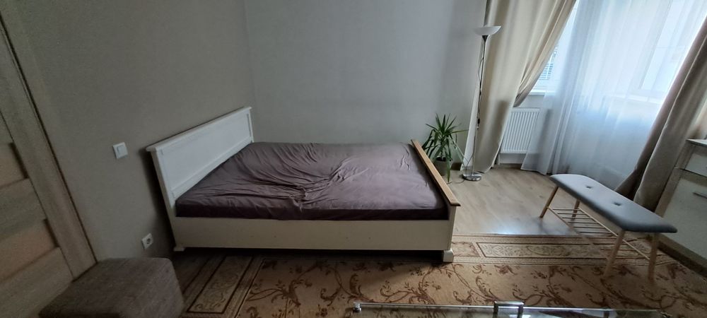 Матрац 160/200  і ліжко