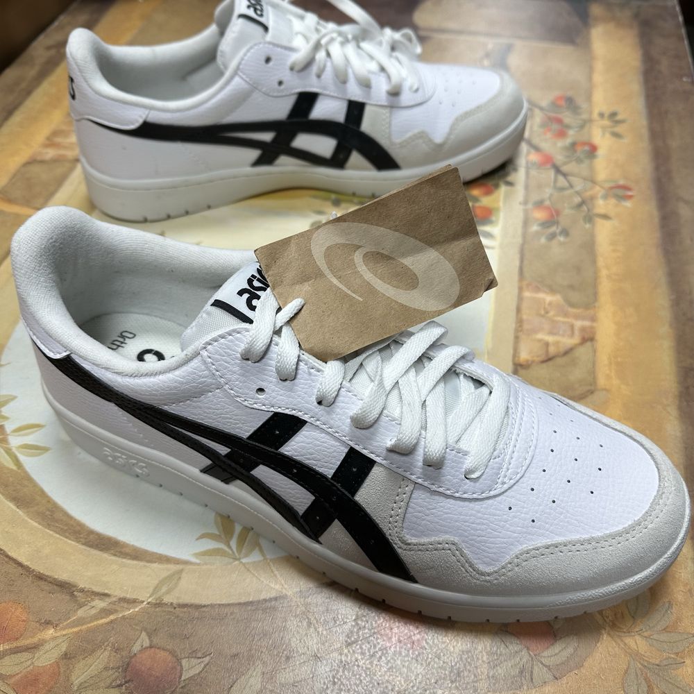 ASICS.  Кеди  чоловічі. Оригінал. Нові. Розмір 46,5. Шкіряні.