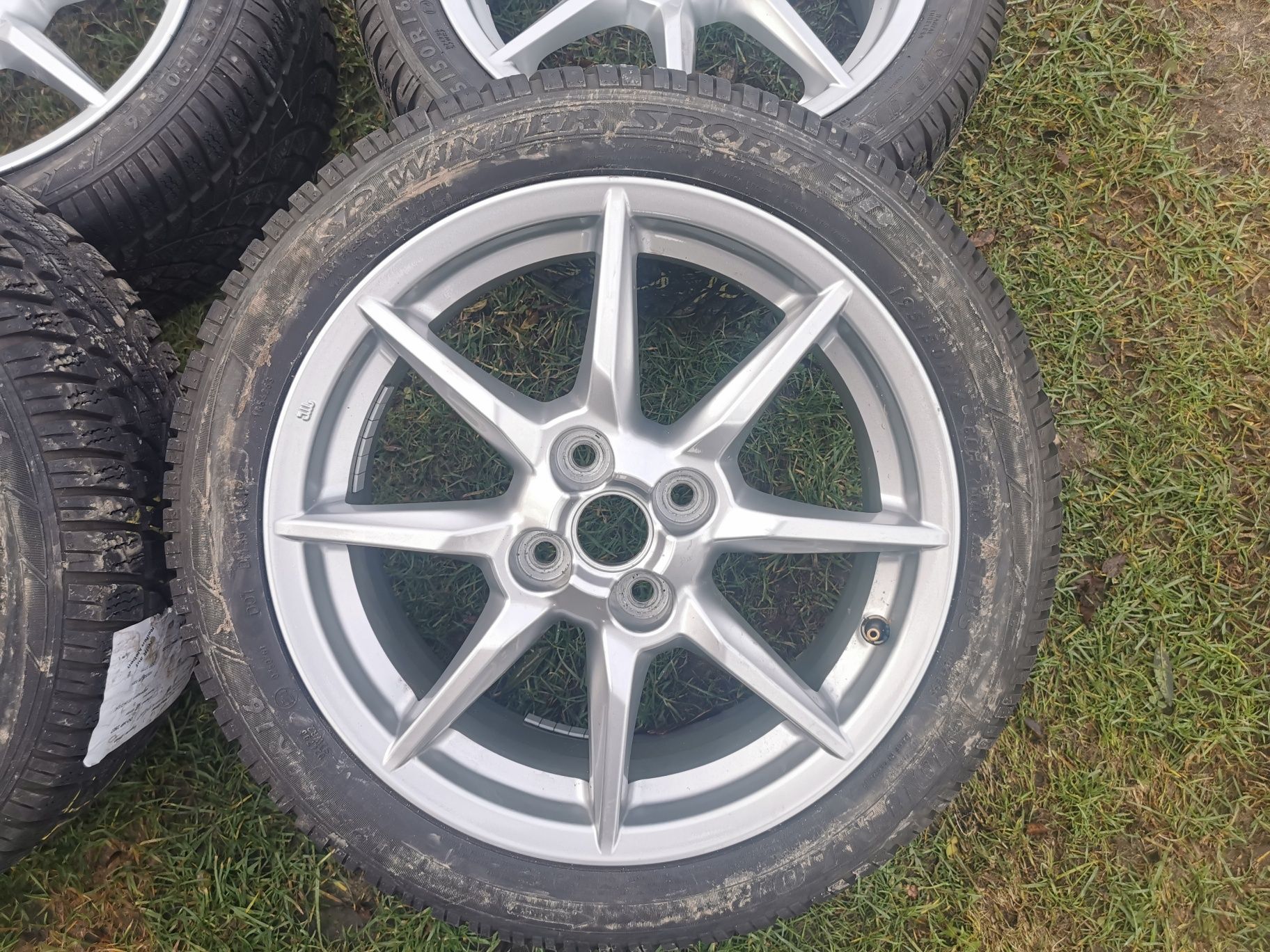 Alufelgi z oponami zimowymi 195/50R16 Mazda mx-5 Dunlop 4x100