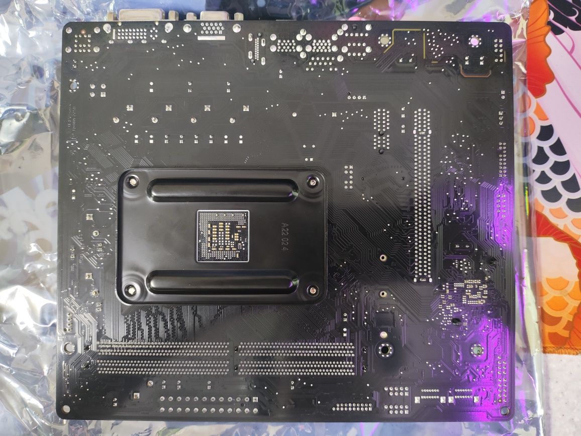 Материнська плата ASRock B450M-HDV R4.0 (sAM4, AMD B450, PCI-Ex16)