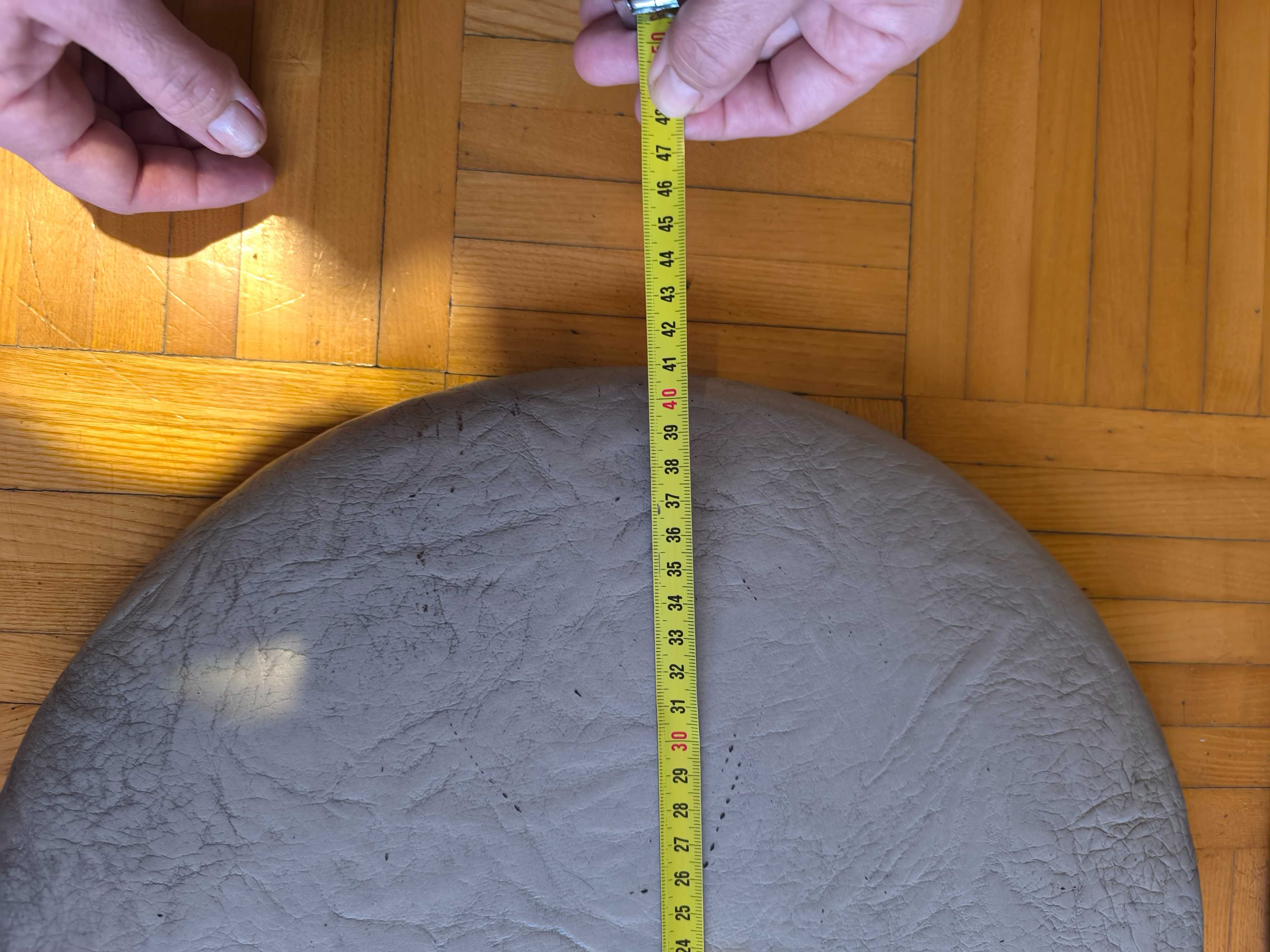 Siedliska na krzesła, taborety  szerokie 41 cm/ 2,50zł sztuka