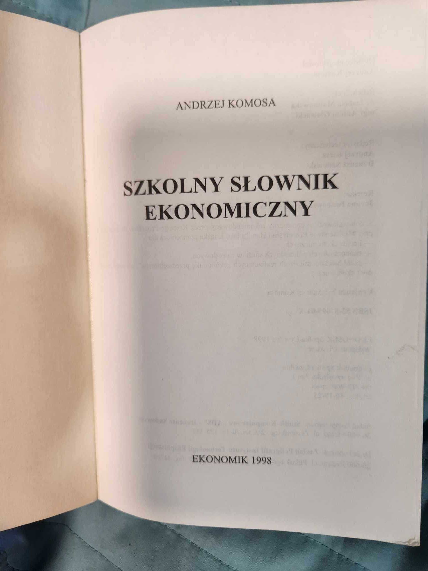 Szkolny słownik ekonomiczny Komosa 1998