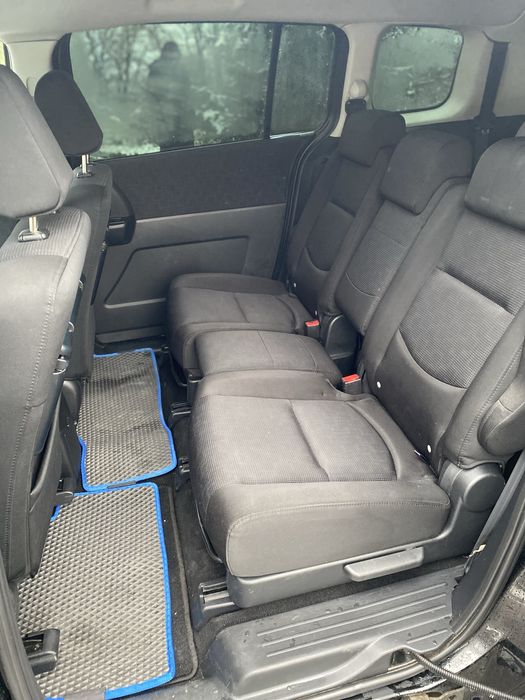 Mazda 5 2008р 2.0 бензин