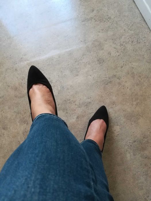 Sapatos Camurça Pretos Yessica Nº 40 Salto de 6cm