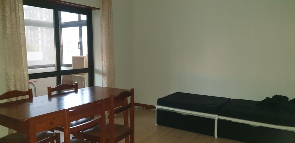 Apartamento T3 - Celas