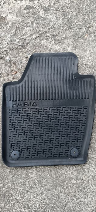 Dywaniki gumowe skoda