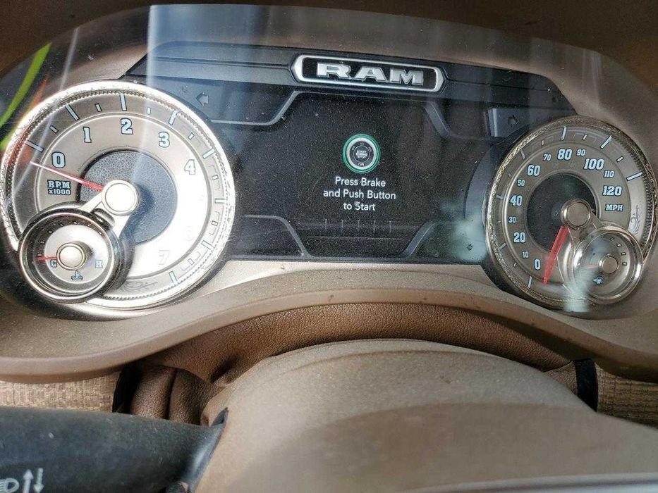 Części do Dodge RAM 2019, 5.7 HEMI Longhorn, model USA.