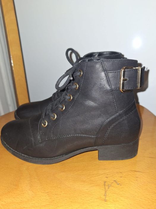 Camisolas Polares de Mulher e Botas de Mulher