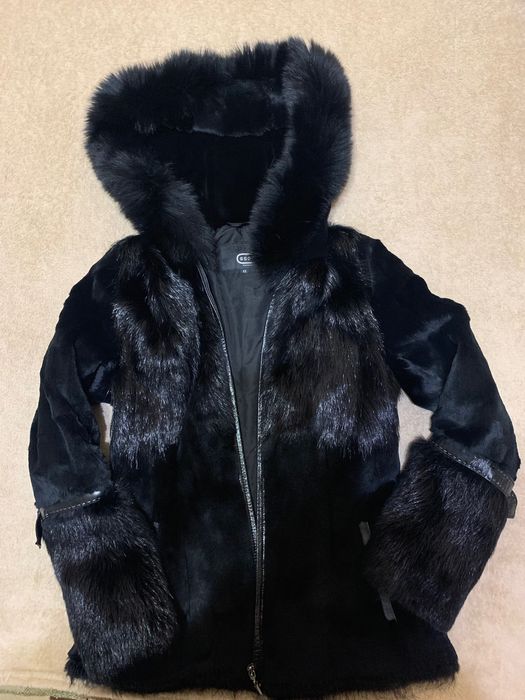 Шуба жіноча натуральна коротка Esocco