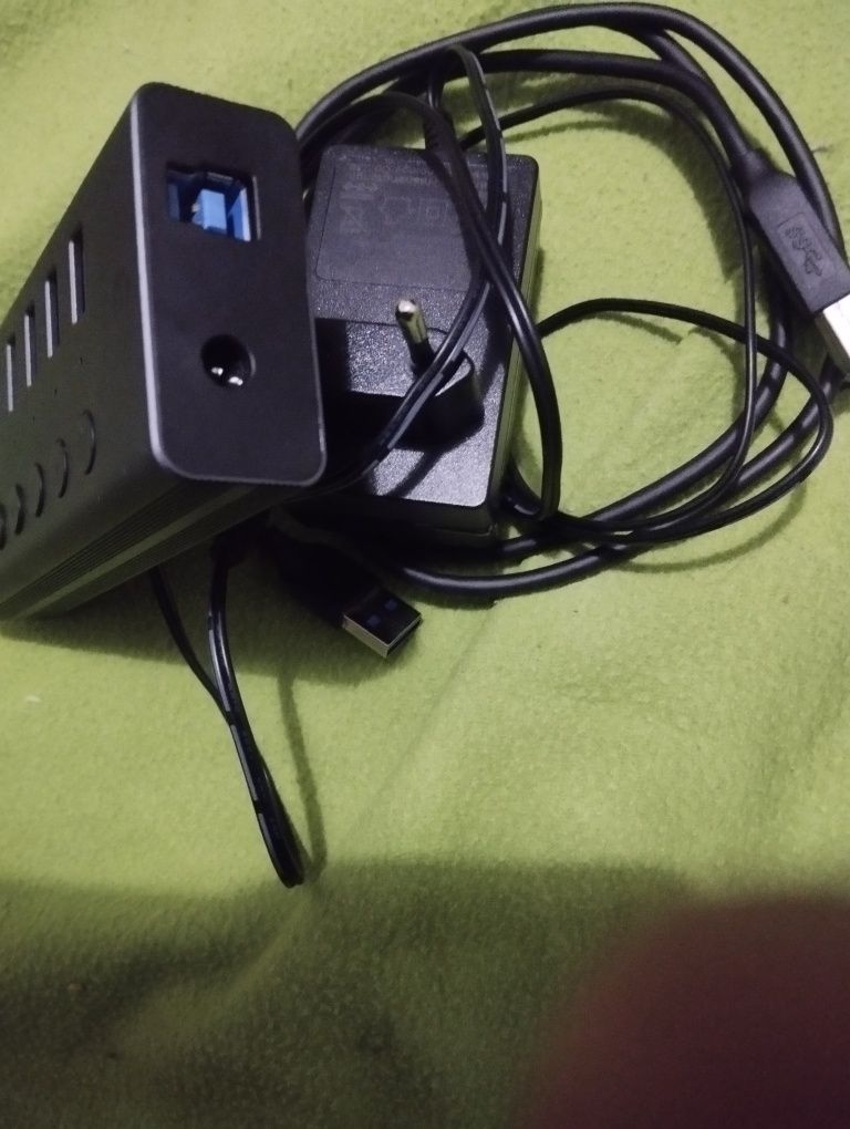Extensão de hub USB3.0 de 7 portas a funcionar muito bem
