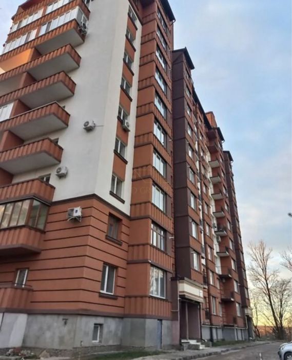 Продаж затишної 2 кім квартири в гарній локації!