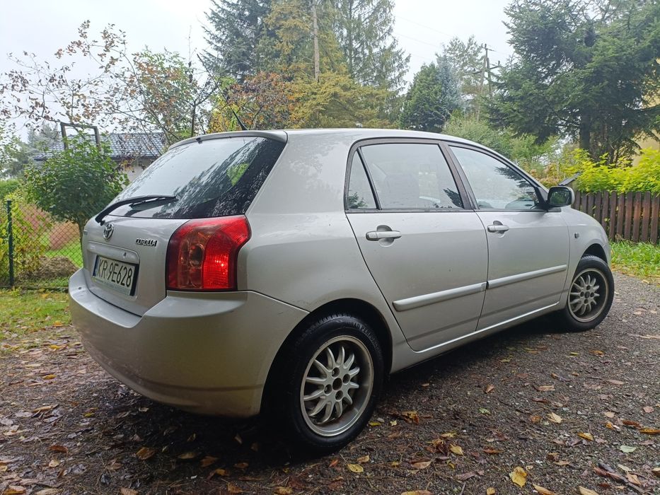 Toyota Corolla 1,4 97 KM