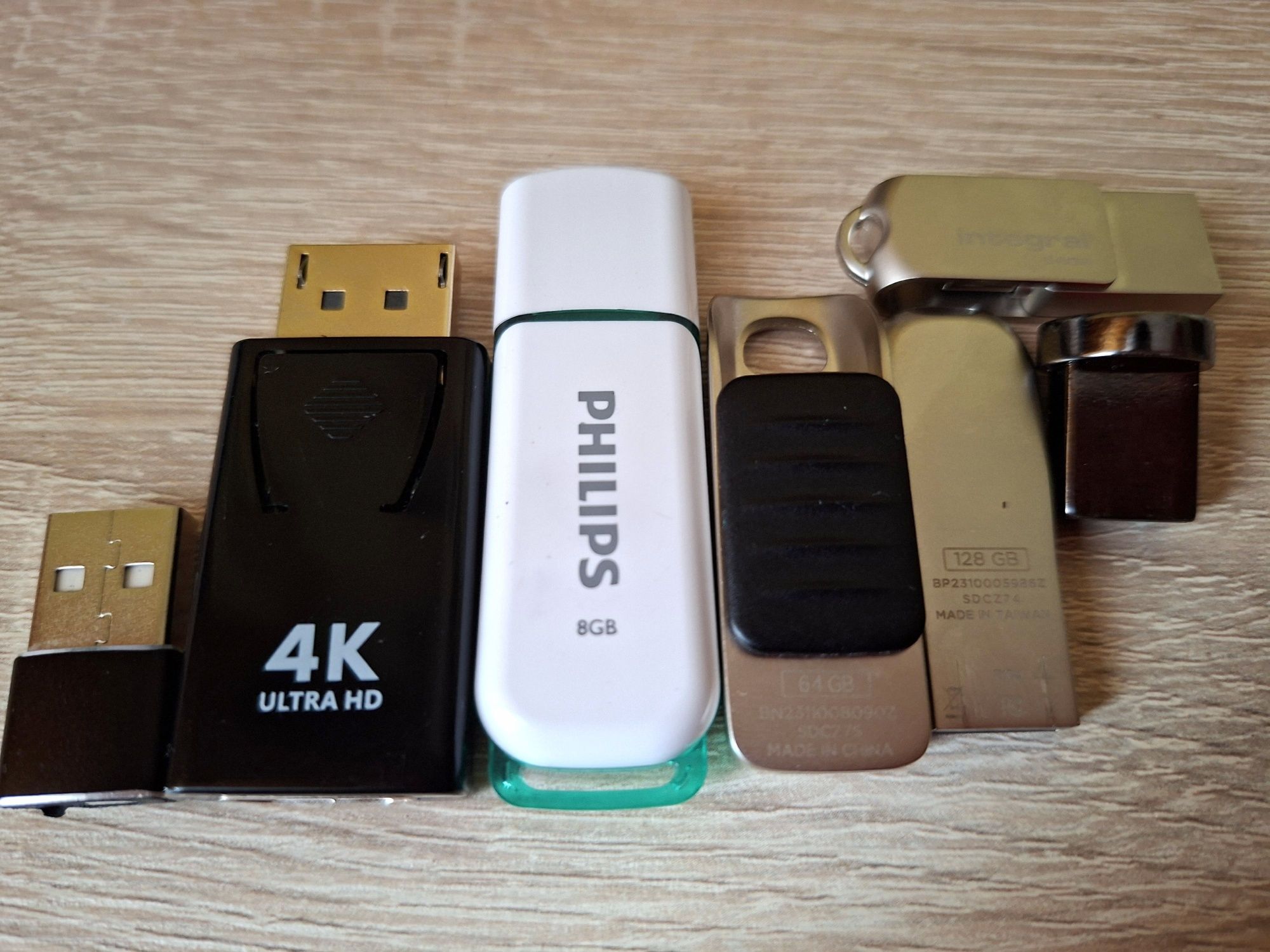 Mix zestaw pendrive