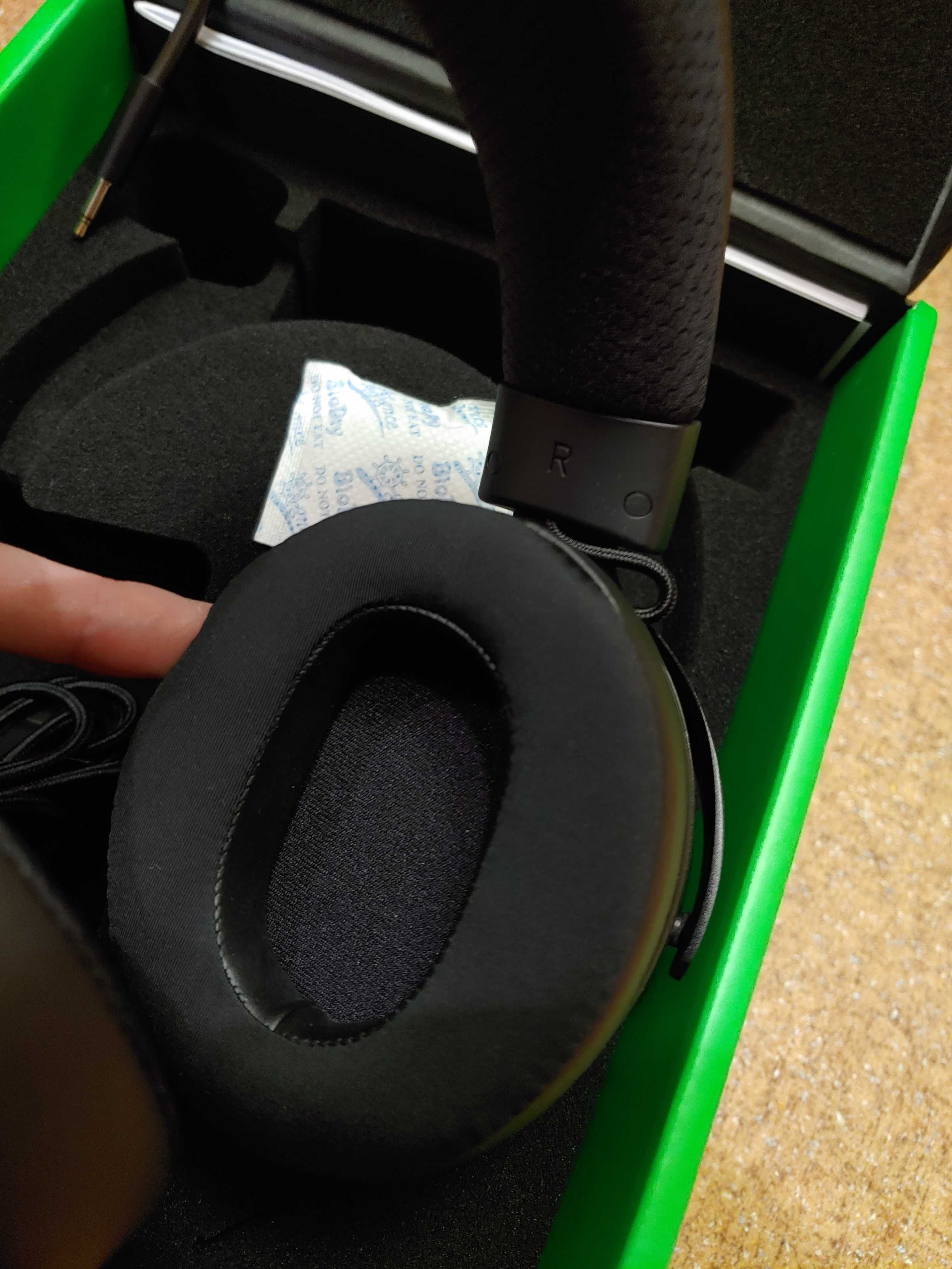 Игровые наушники Razer Kraken V3 Hypersense