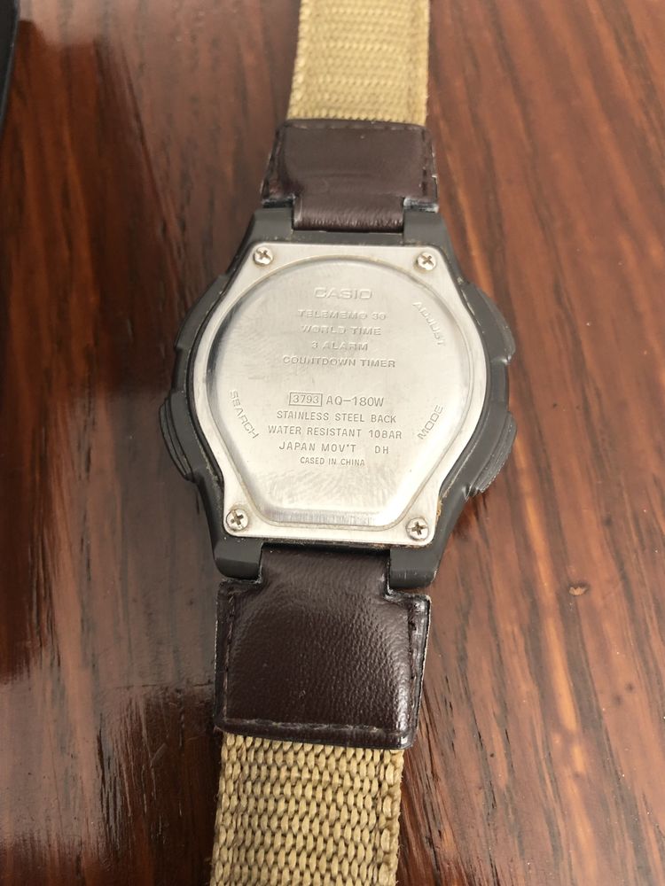 Zegarek męski japońskiej marki Casio Illuminator Japan Movt Vintage