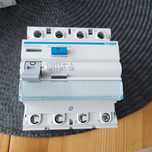 Wyłącznik różnicowoprądowy model CDS440D, Hager