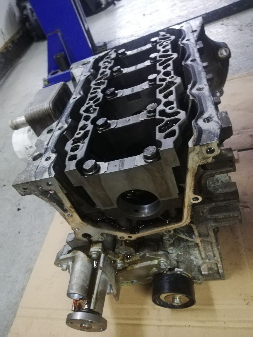 Blok silnika korpus JQDA 1.6 EcoBoost 150 KM Volvo Ford Focus 3 C-max