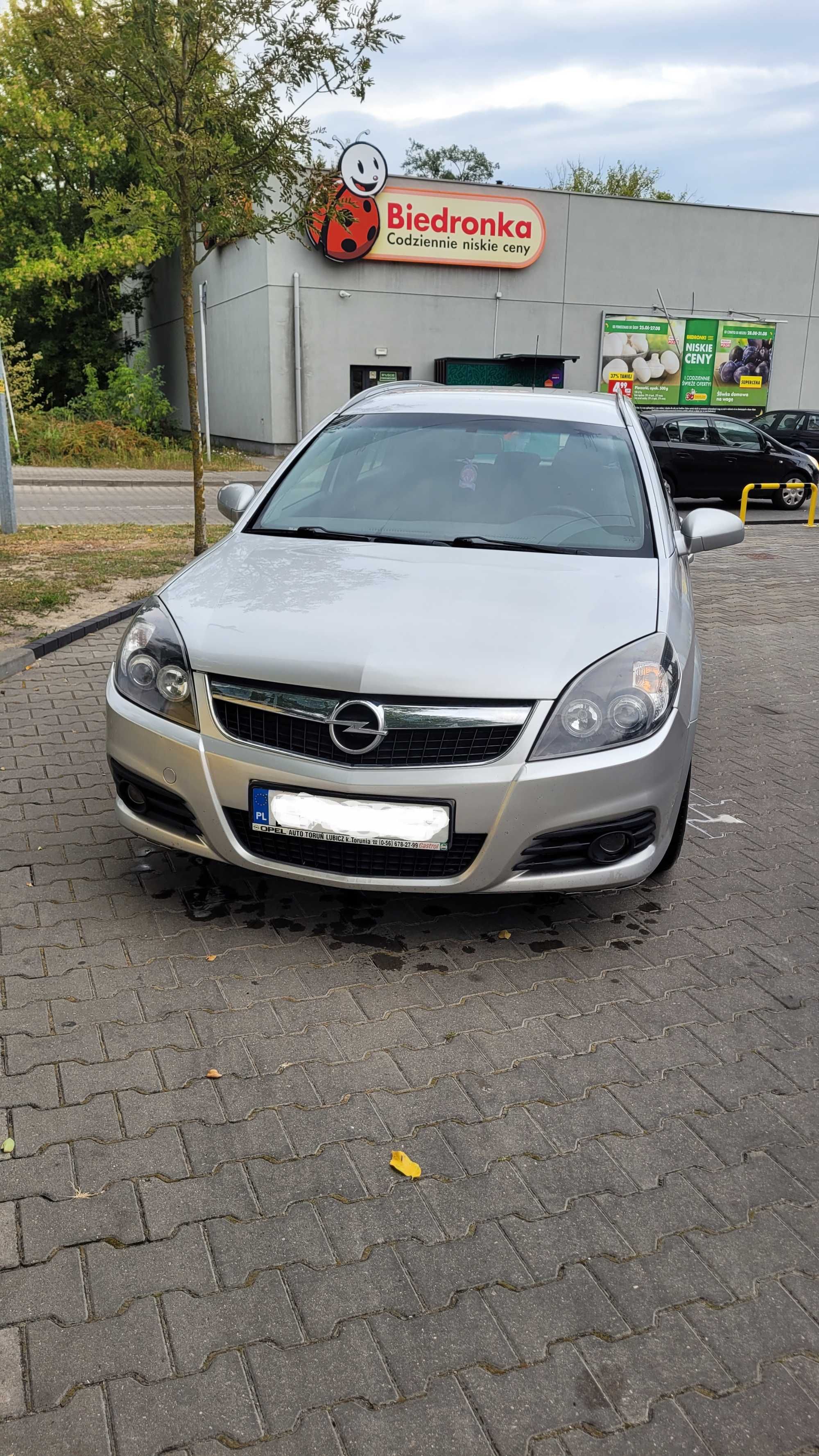 Opel Vectra 1.9 CDTI 120KM