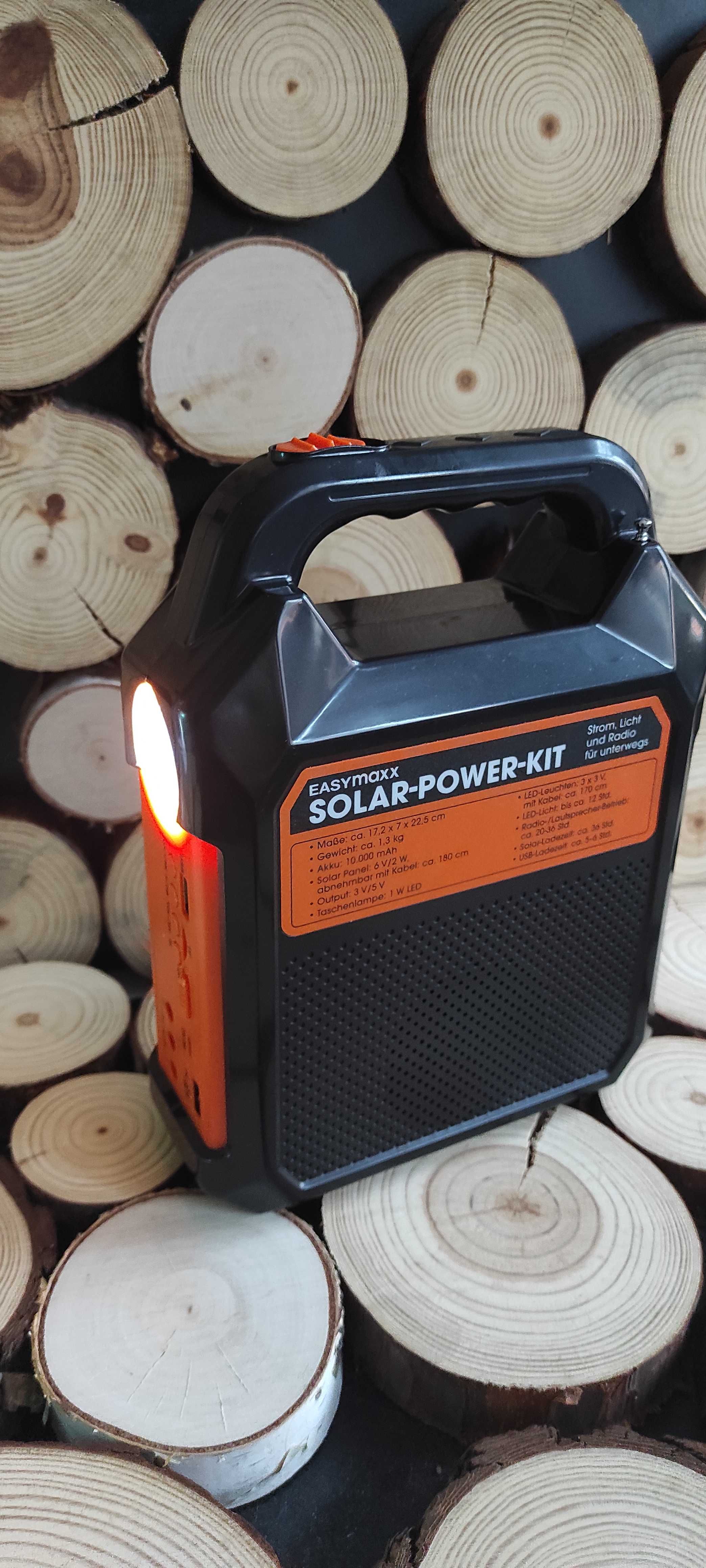 Solar-power-kit solarna latarka , radio i ładowarka.