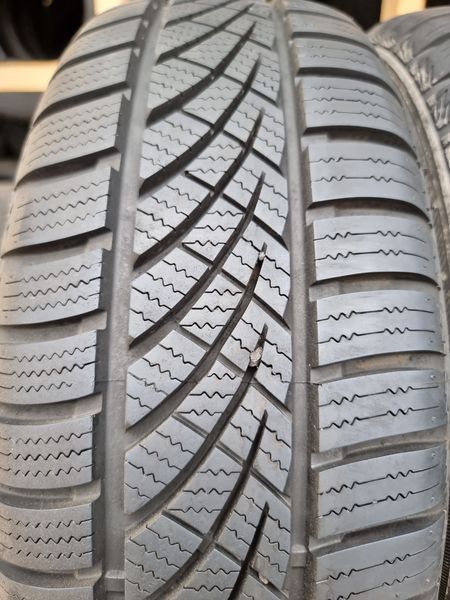 Склад. Шини.Зима Зимова Резина 205/55/R16 Michelin.