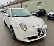 Alfa Romeo Mito Zadbana od kobiety biała perła