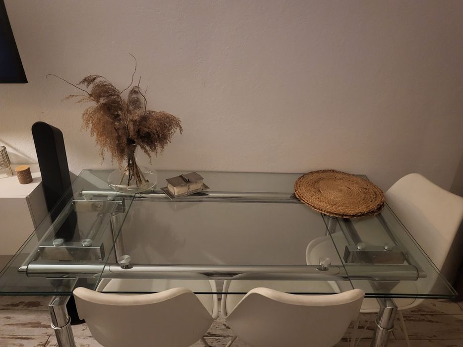 Stół szklany rozkładany