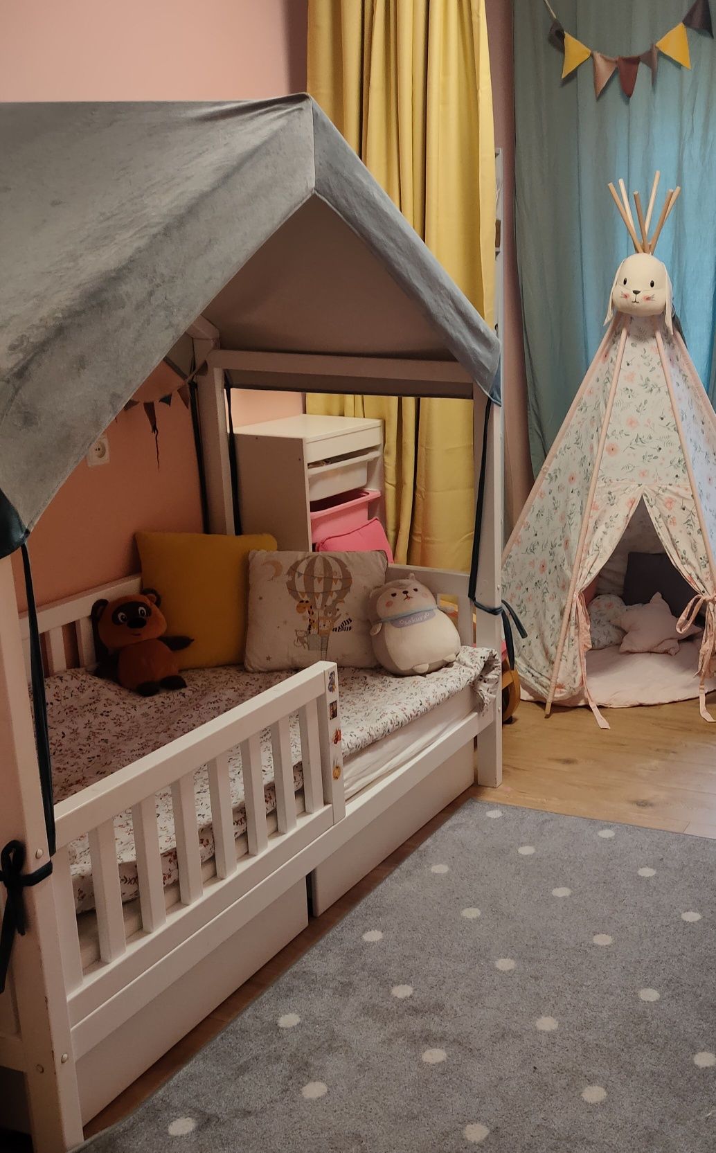 Кроватка детская домик с ящиками брус 160*80 + матрас