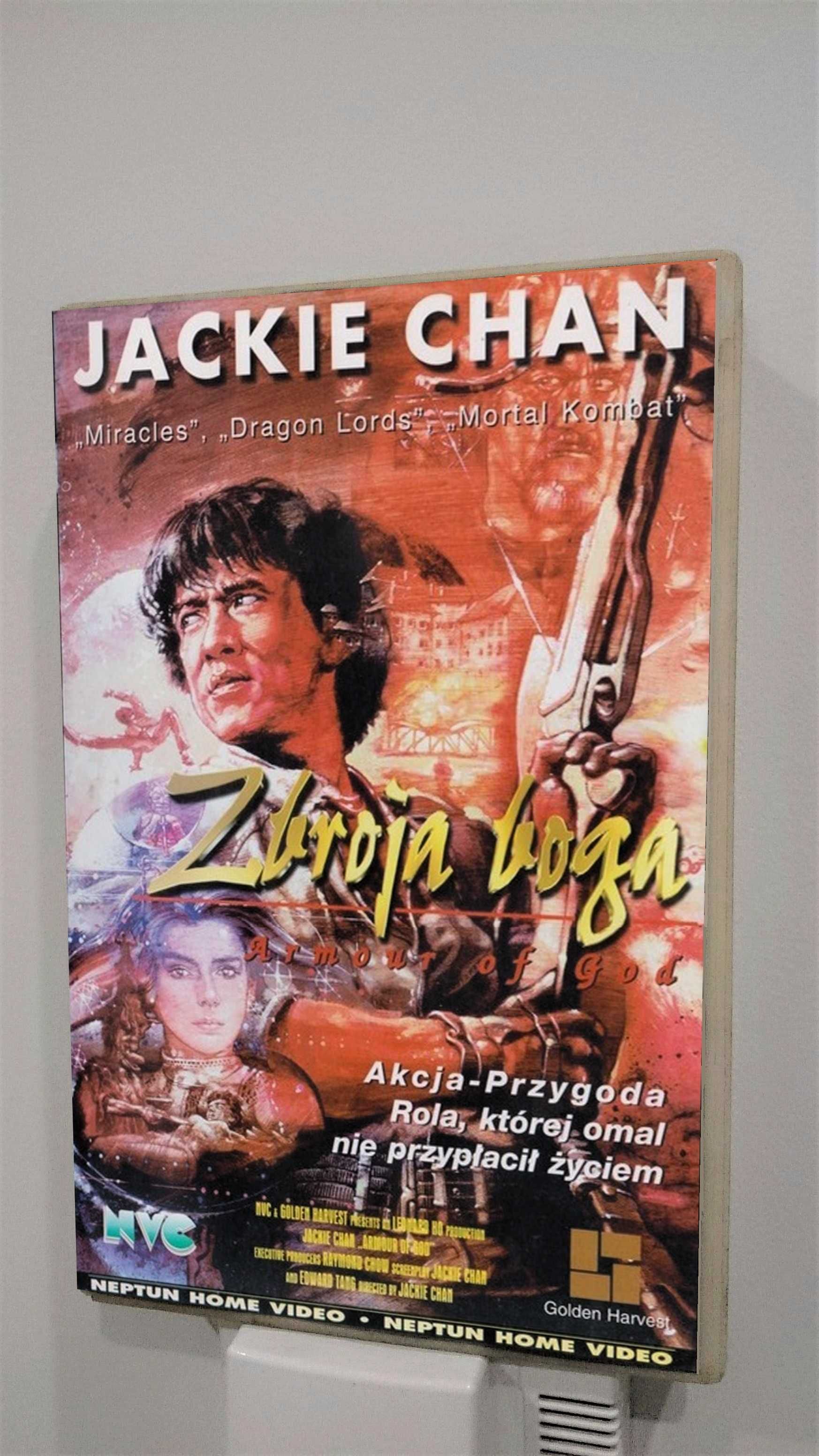 Jackie Chan - Więzień zbroja boga młody mistrz czyniący cuda vhs filmy