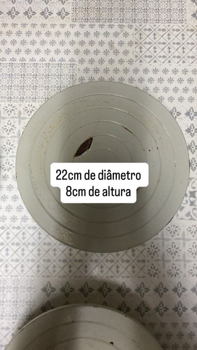 Tornilhos para cerâmica