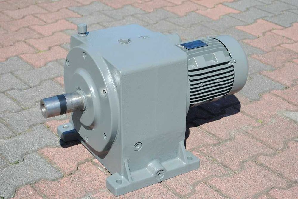 Motoreduktor 2.2kw. 13obr./min.