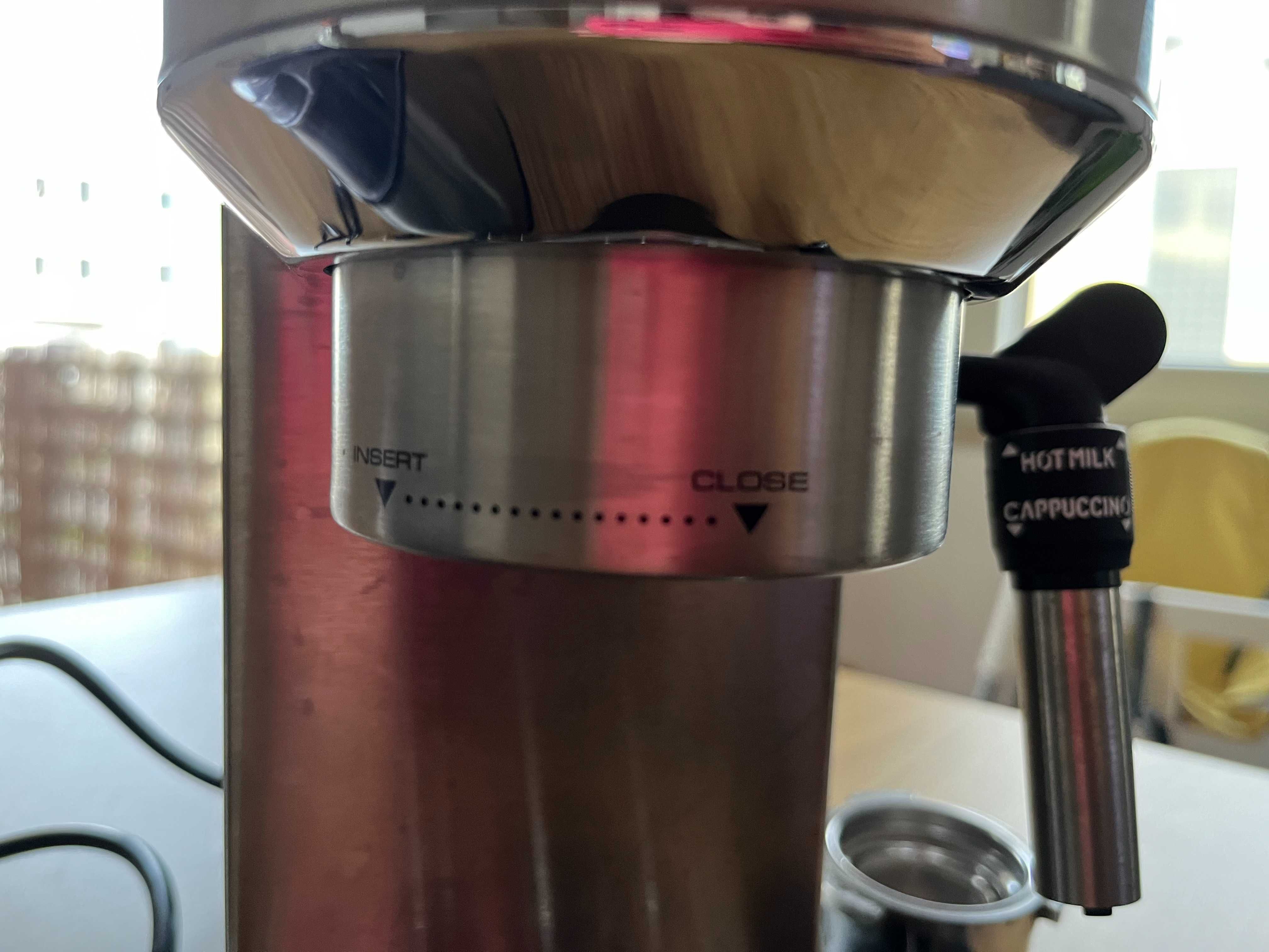 Delonghi dedica style + moinho de café