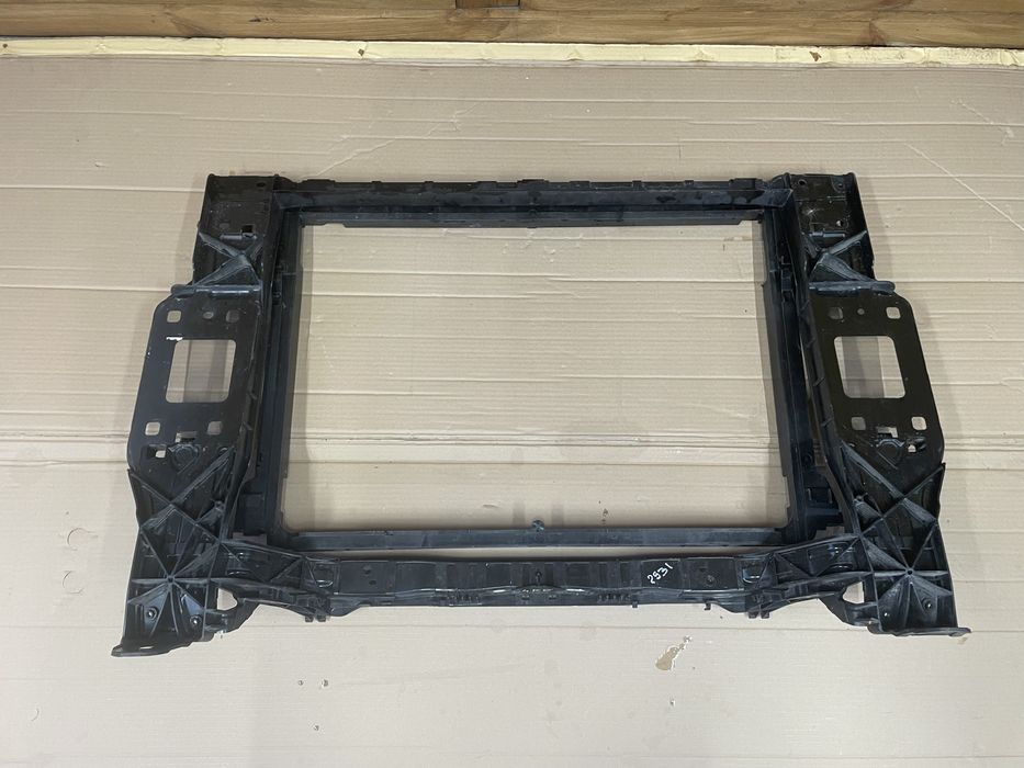 Телевізор Audi E-tron панель Etron