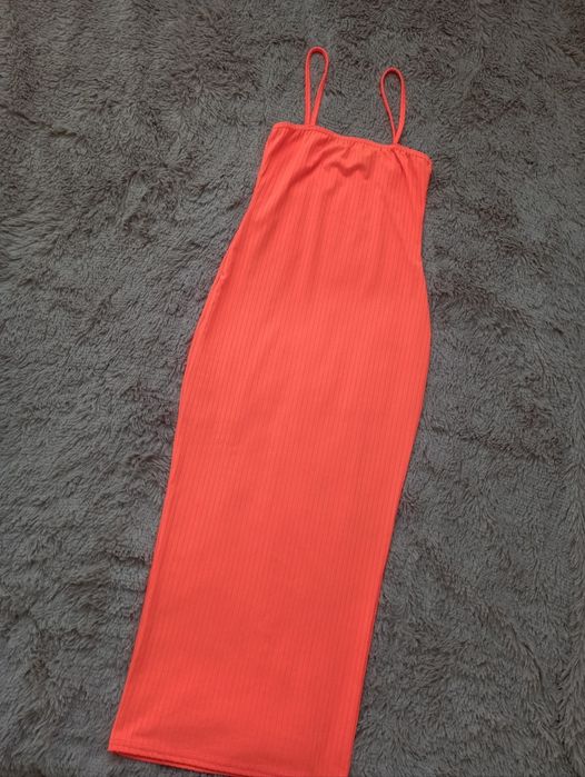 Плаття в рубчик міді 36p S