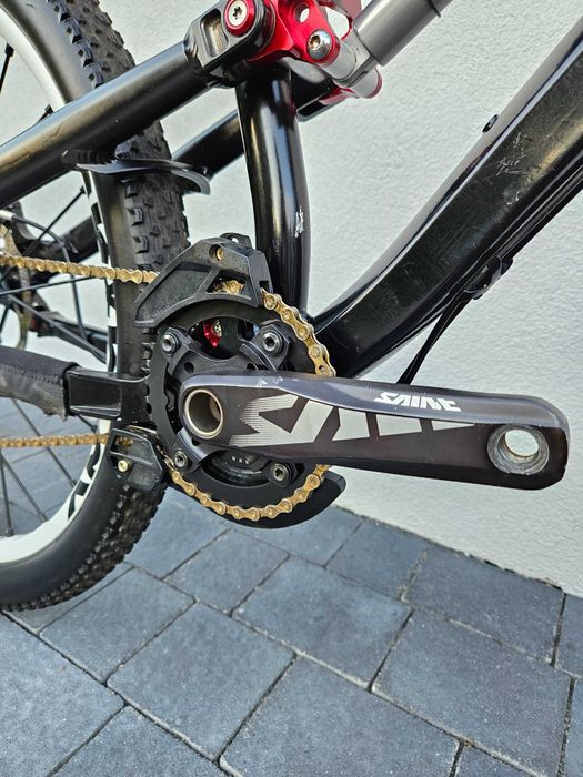 YT Play slope dirt BOS Saint X0