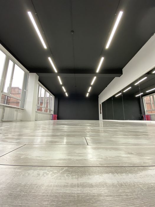 Танцювальний зал