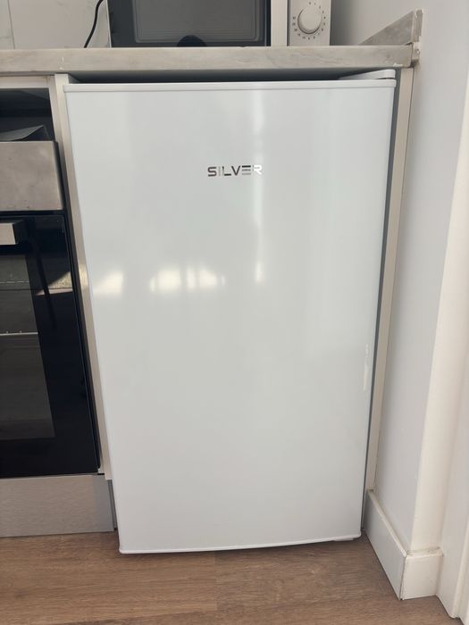 Frigorífico Pequeno Marca Silver