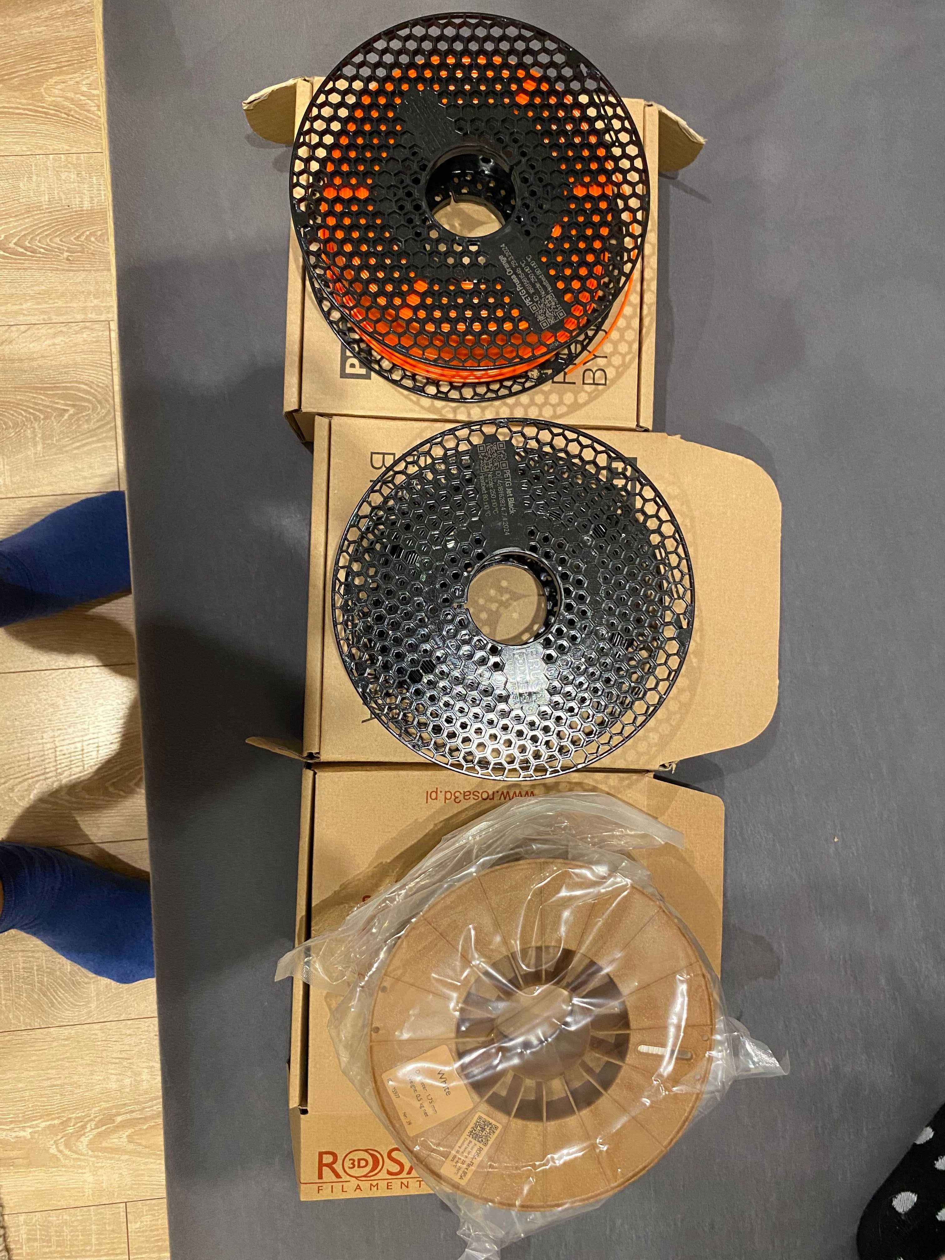 Drukarka 3D CREALITY Ender-3 V3 KE Wi-Fi, plus opcjonalnie dodatki.