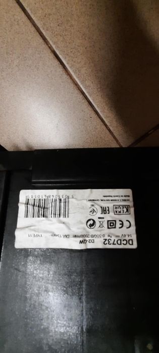 Skrzynka walizka DeWALT