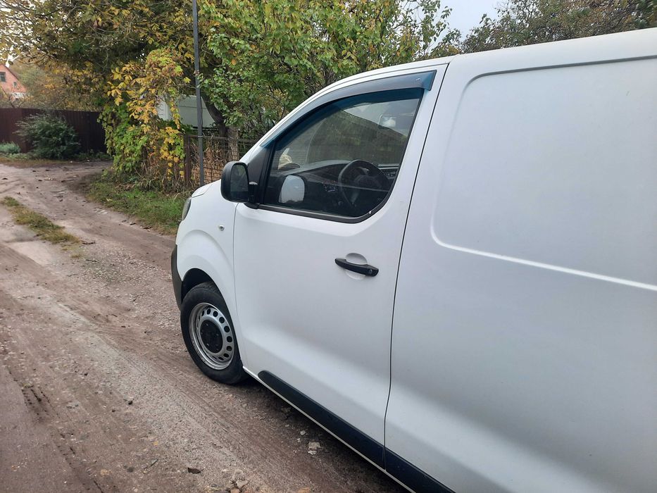 Продам авто Pegout 2018