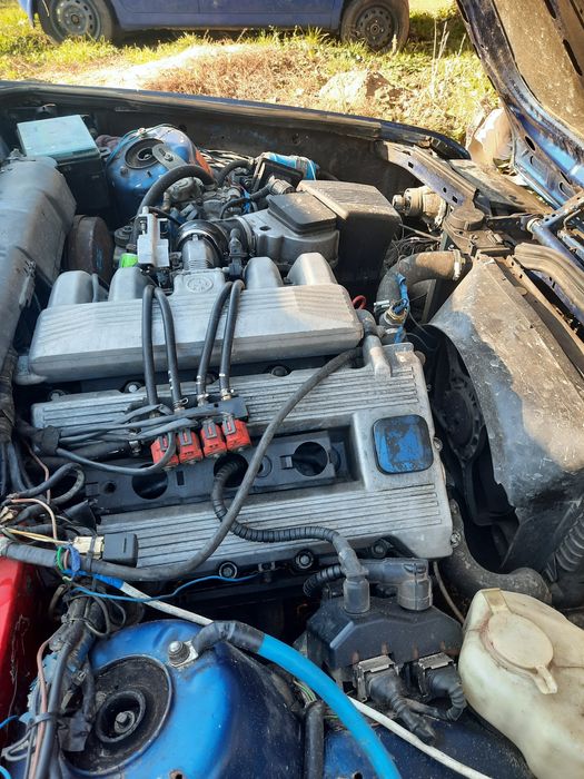 BMW E30 1.8 газ бензин