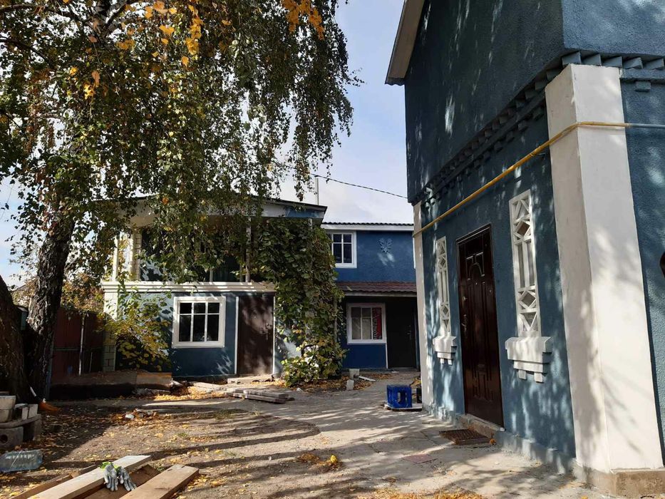 Дом бортничи . И готовый ,рабочий,бизнес хостел, СТО