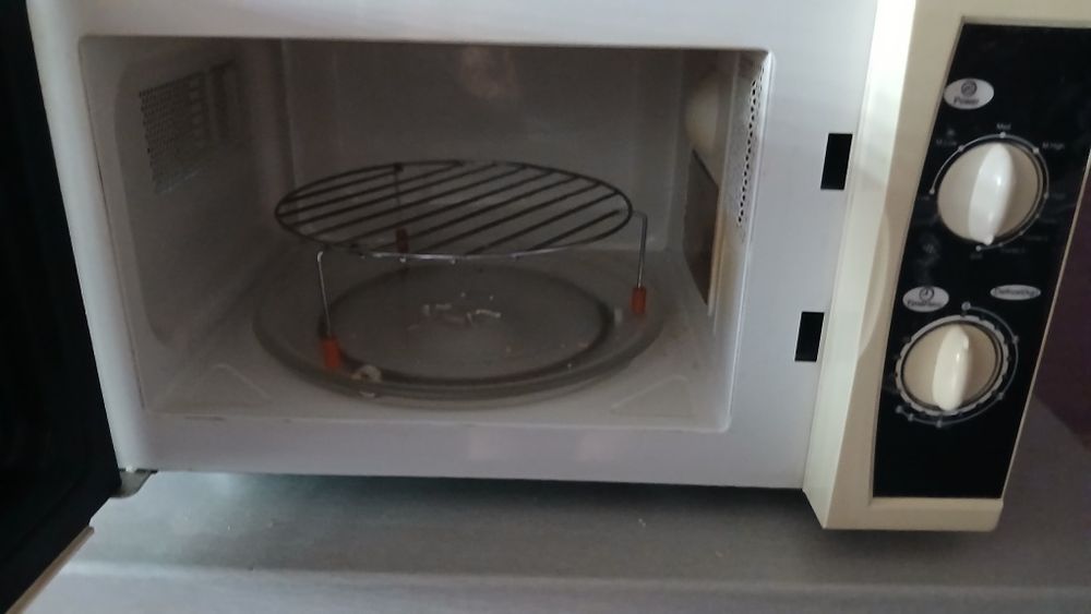 Mikrofalowka Clatronik