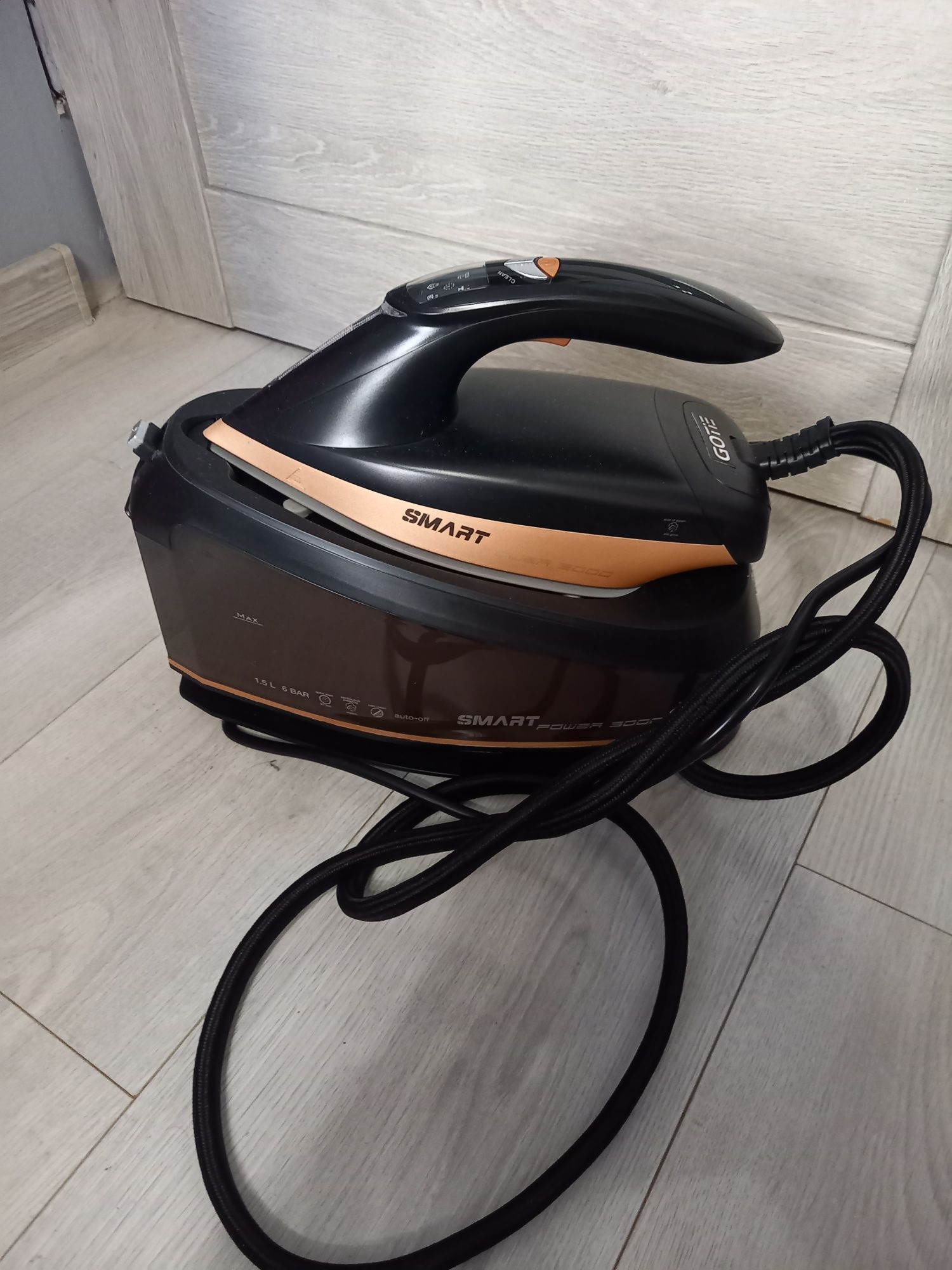 Generator pary Gotie